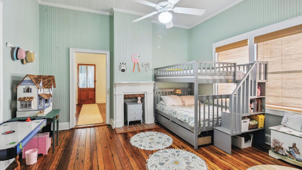 Photo of Bedroom in Old Town