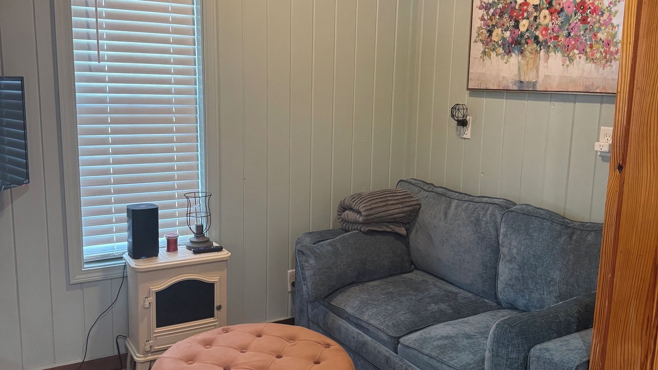Photo of Livingroom in Brewton