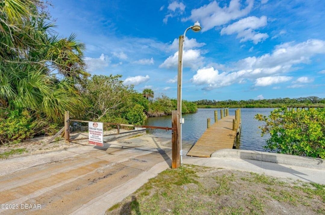 Photo of Outdoor in Edgewater