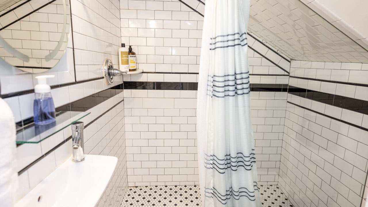 Photo of Bathroom in Saint Roch