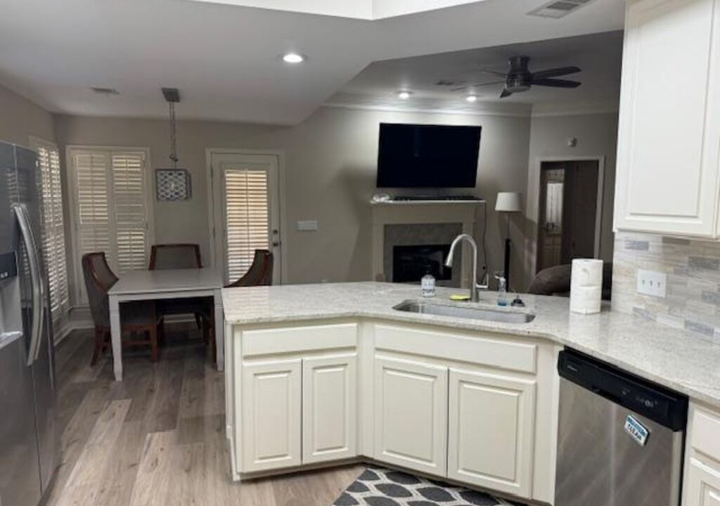 Photo of Kitchen in Gunter Afs