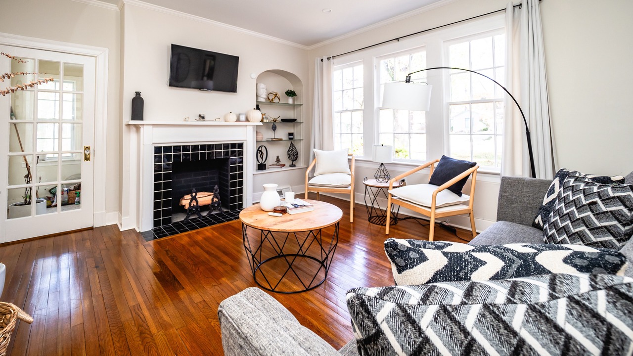 Photo of Livingroom in Fondren