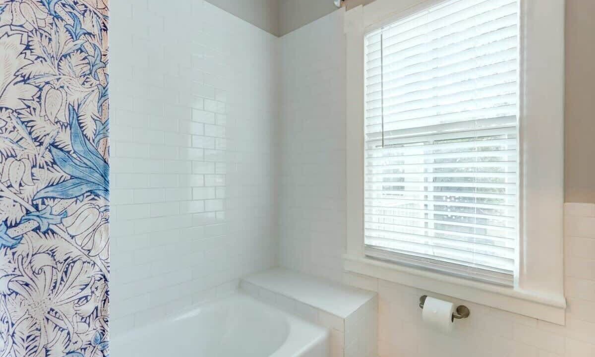 Photo of Bathroom in Hitch Village - Fred Wessels Homes