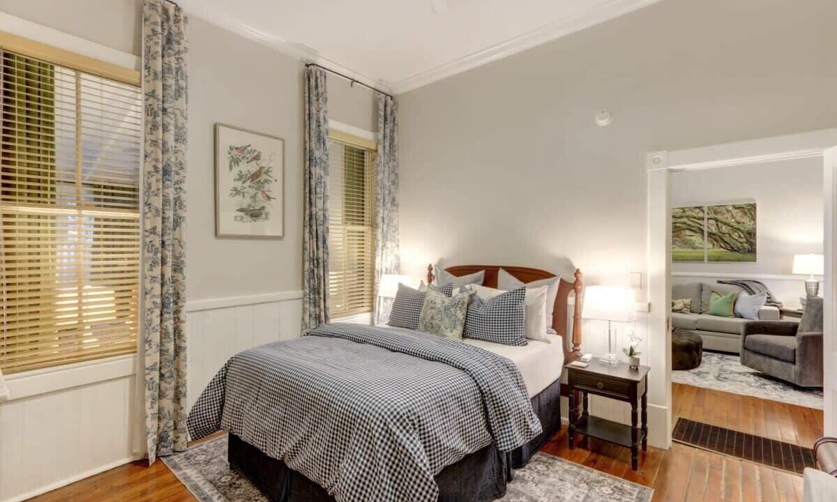 Photo of Bedroom in Hitch Village - Fred Wessels Homes