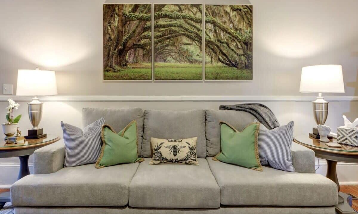Photo of Livingroom in Hitch Village - Fred Wessels Homes