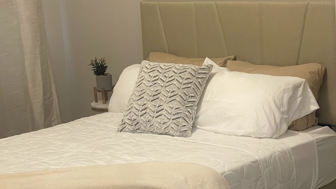 Photo of Bedroom in Adel