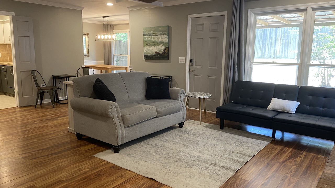 Photo of Livingroom in Flowood