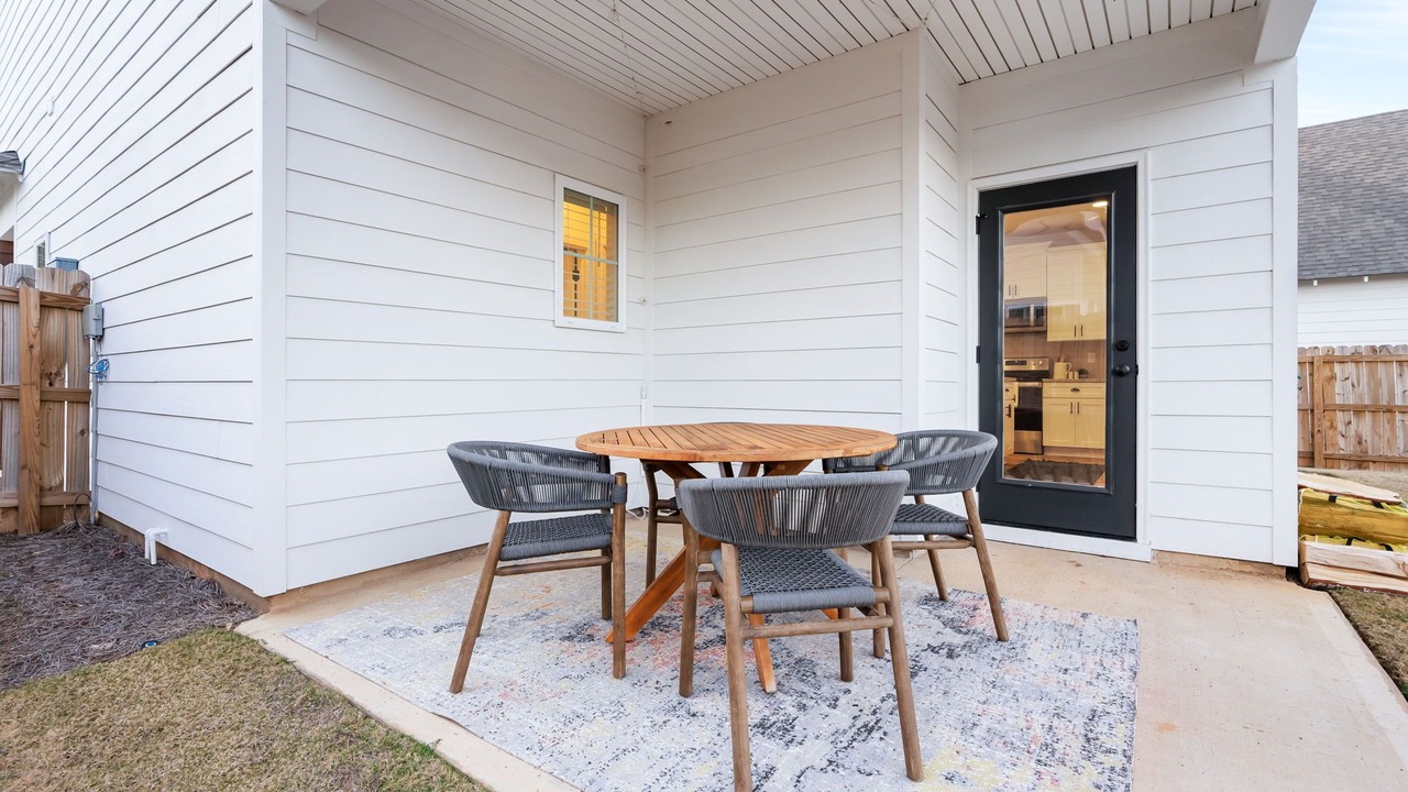 Photo of Outdoor in Auburn
