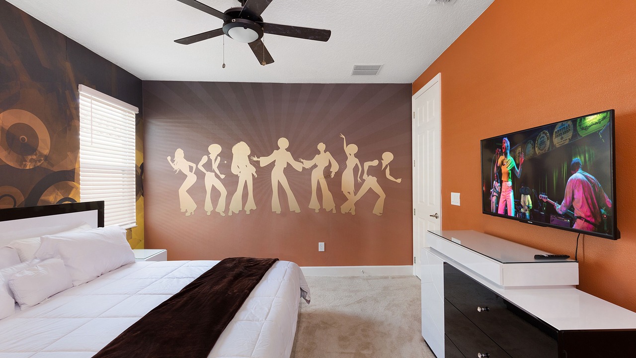 Photo of Bedroom in Loughman