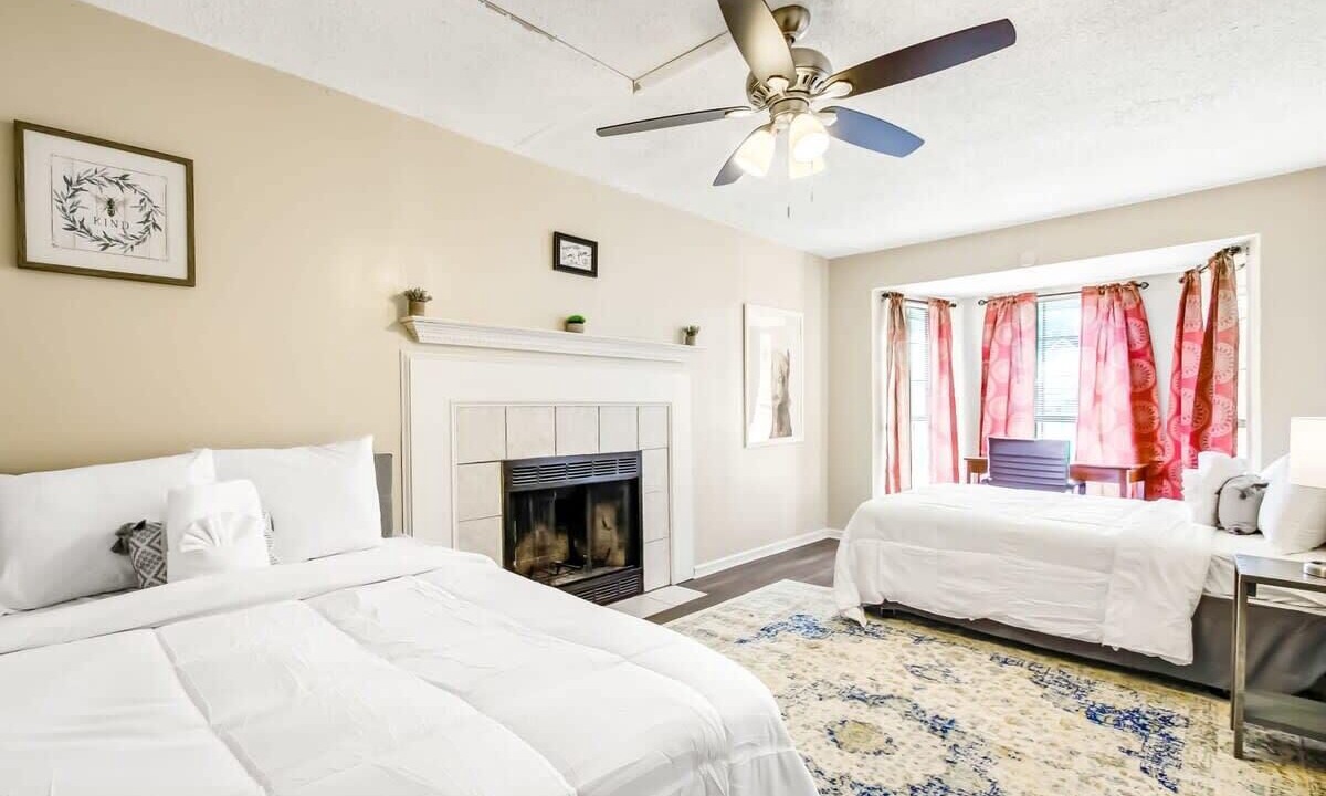 Photo of Livingroom in Savannah