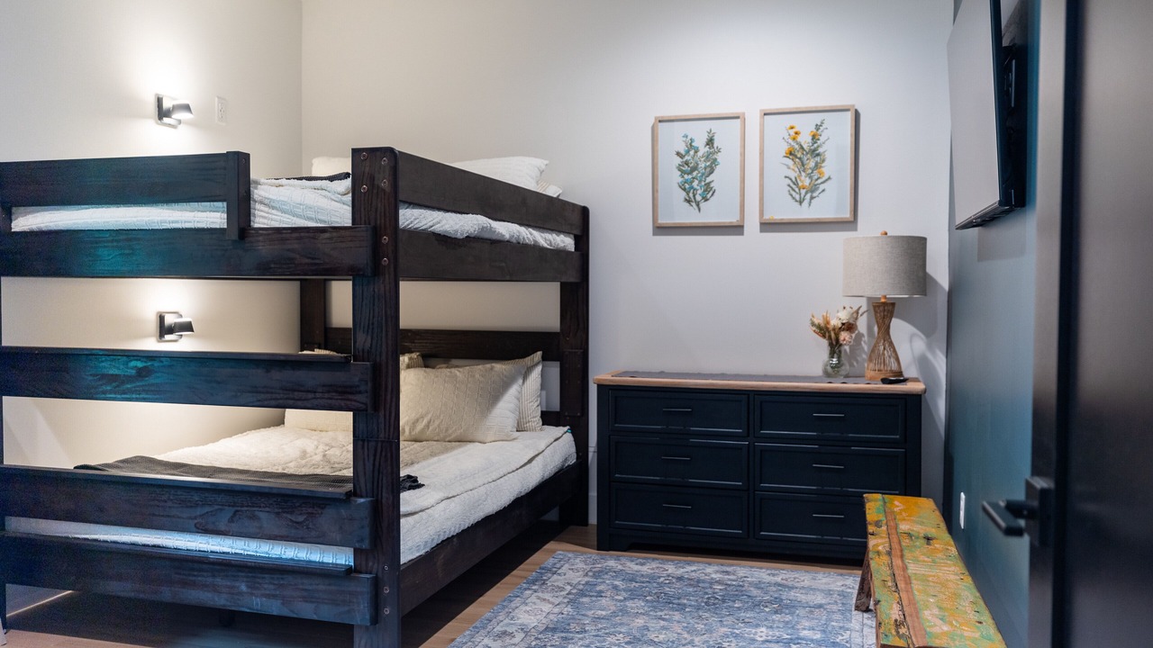 Photo of Bedroom in Interlachen