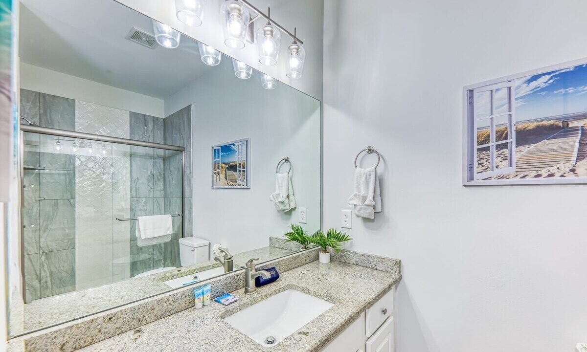 Photo of Bathroom in Orange Beach