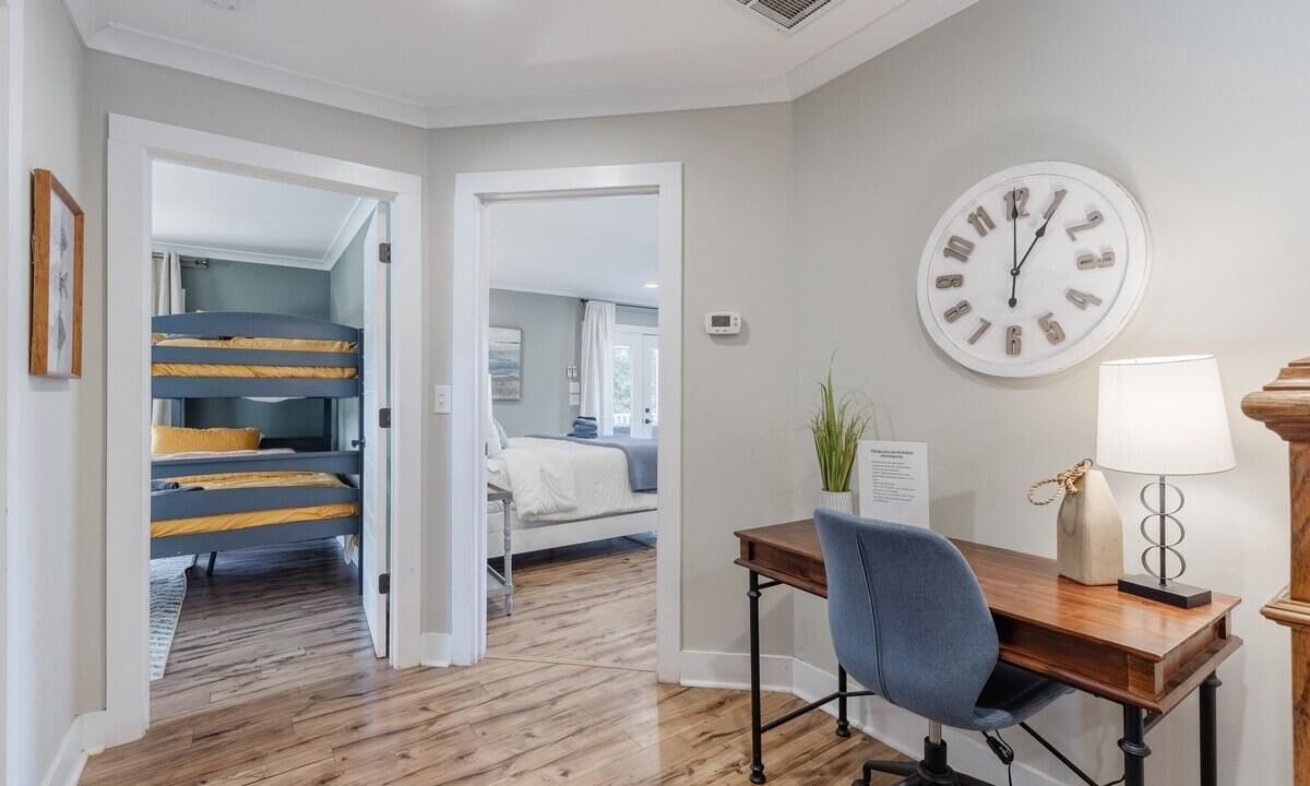 Photo of Bedroom in Lake Secession