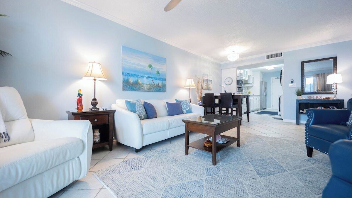 Photo of Livingroom in Gulf Shores