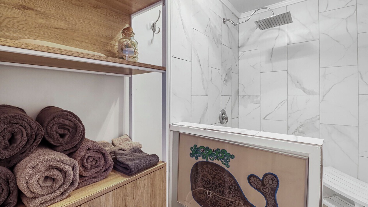 Photo of Bathroom in Shoreline Park