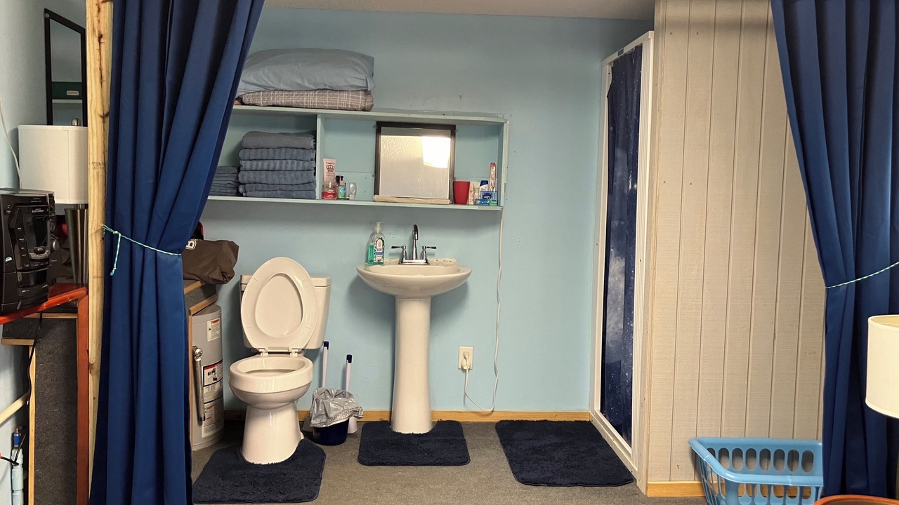Photo of Bathroom in Elberta
