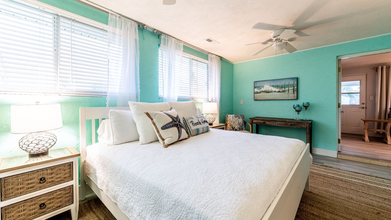 Photo of Bedroom in Ocean Breeze Estates