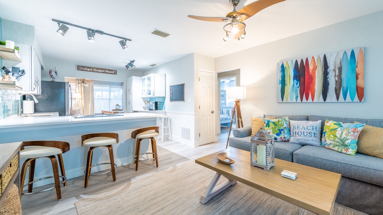 Photo of Livingroom in Ocean Breeze Estates