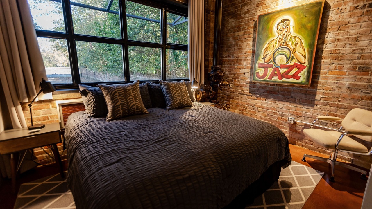 Photo of Bedroom in Laurel