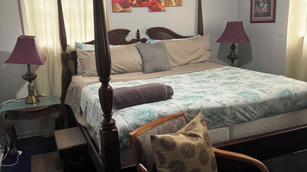 Photo of Bedroom in Shannon