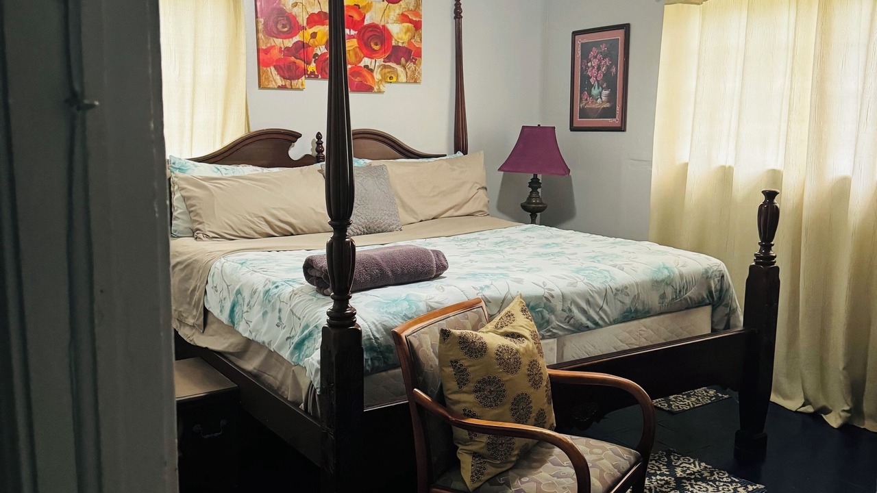 Photo of Bedroom in Shannon