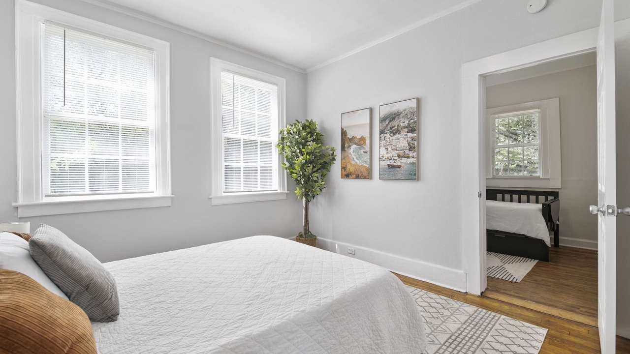 Photo of Bedroom in Montgomery
