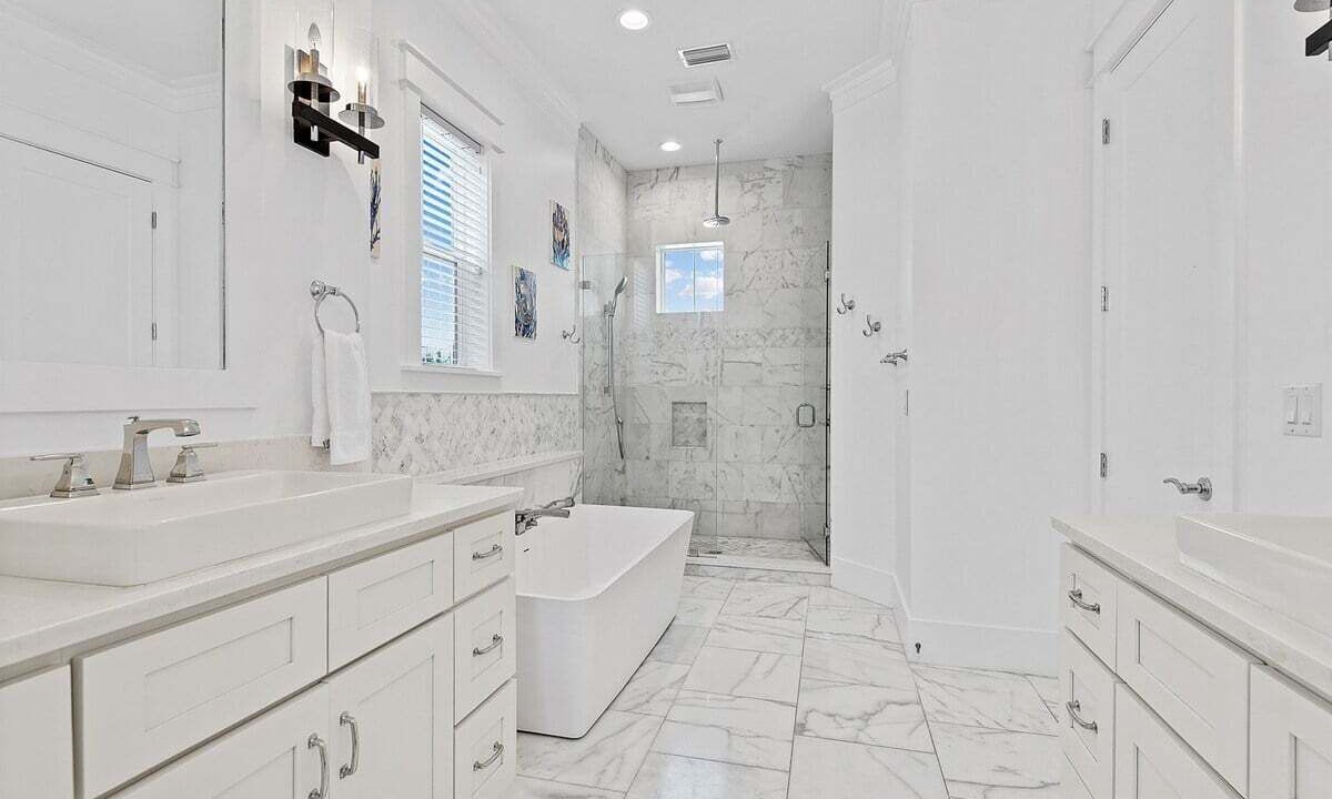 Photo of Bathroom in Inlet Beach
