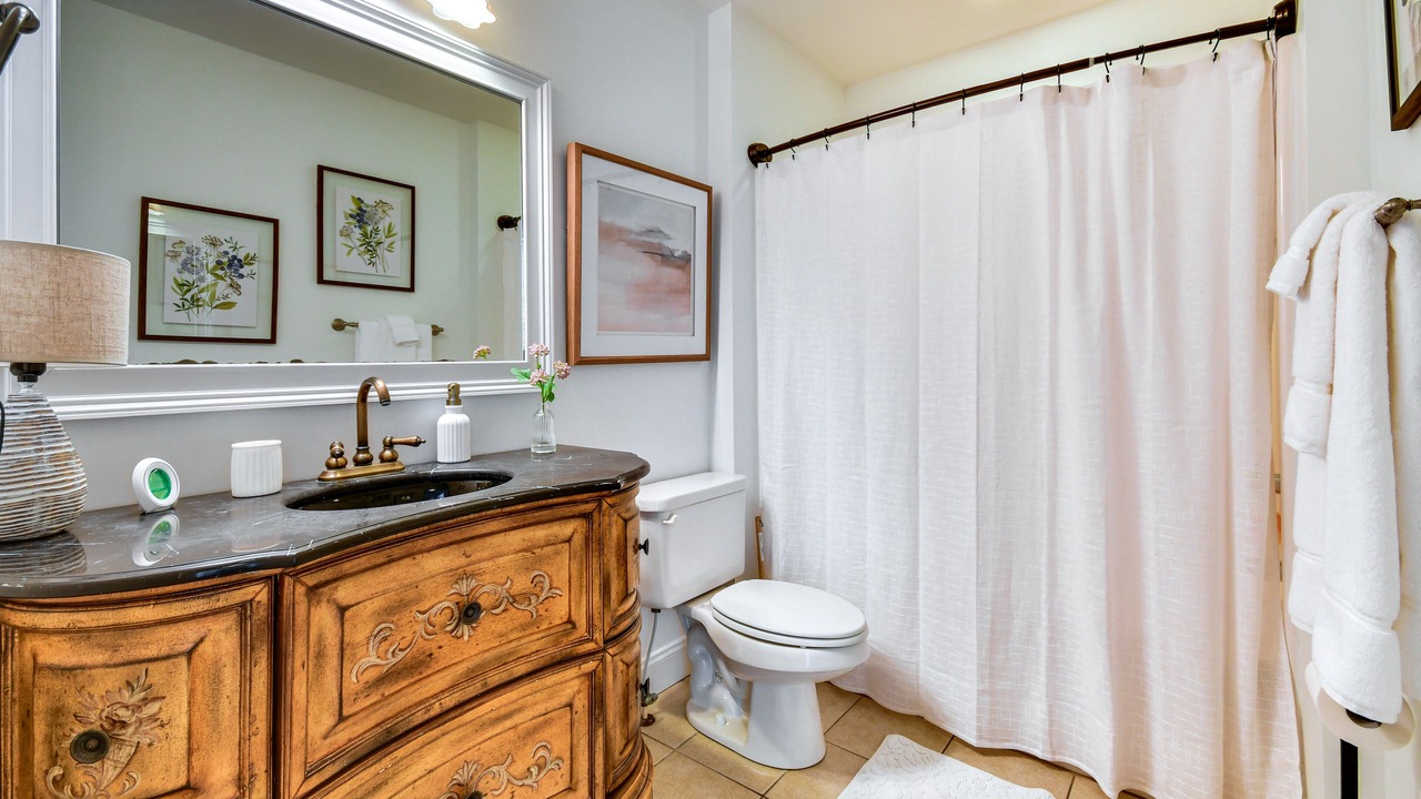 Photo of Bathroom in Jacksons' Gap