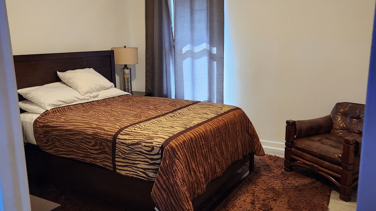 Photo of Bedroom in West End