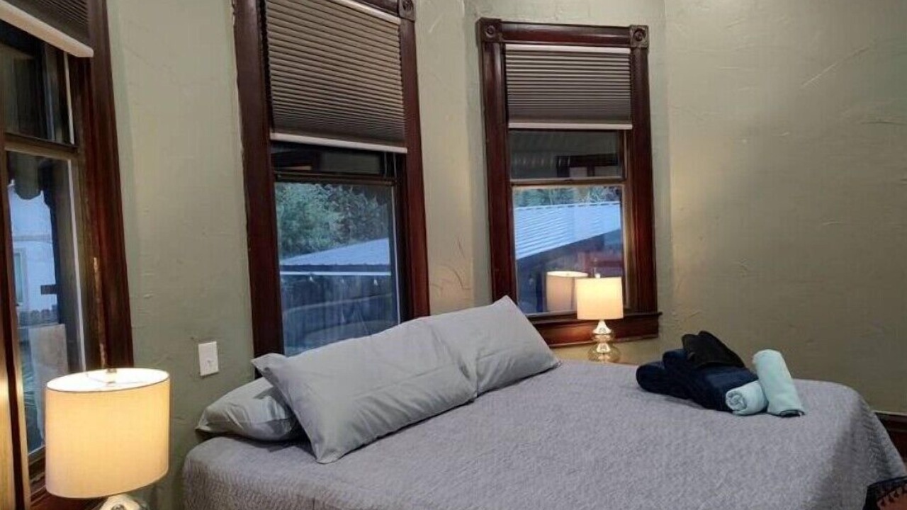 Photo of Bedroom in Downtown