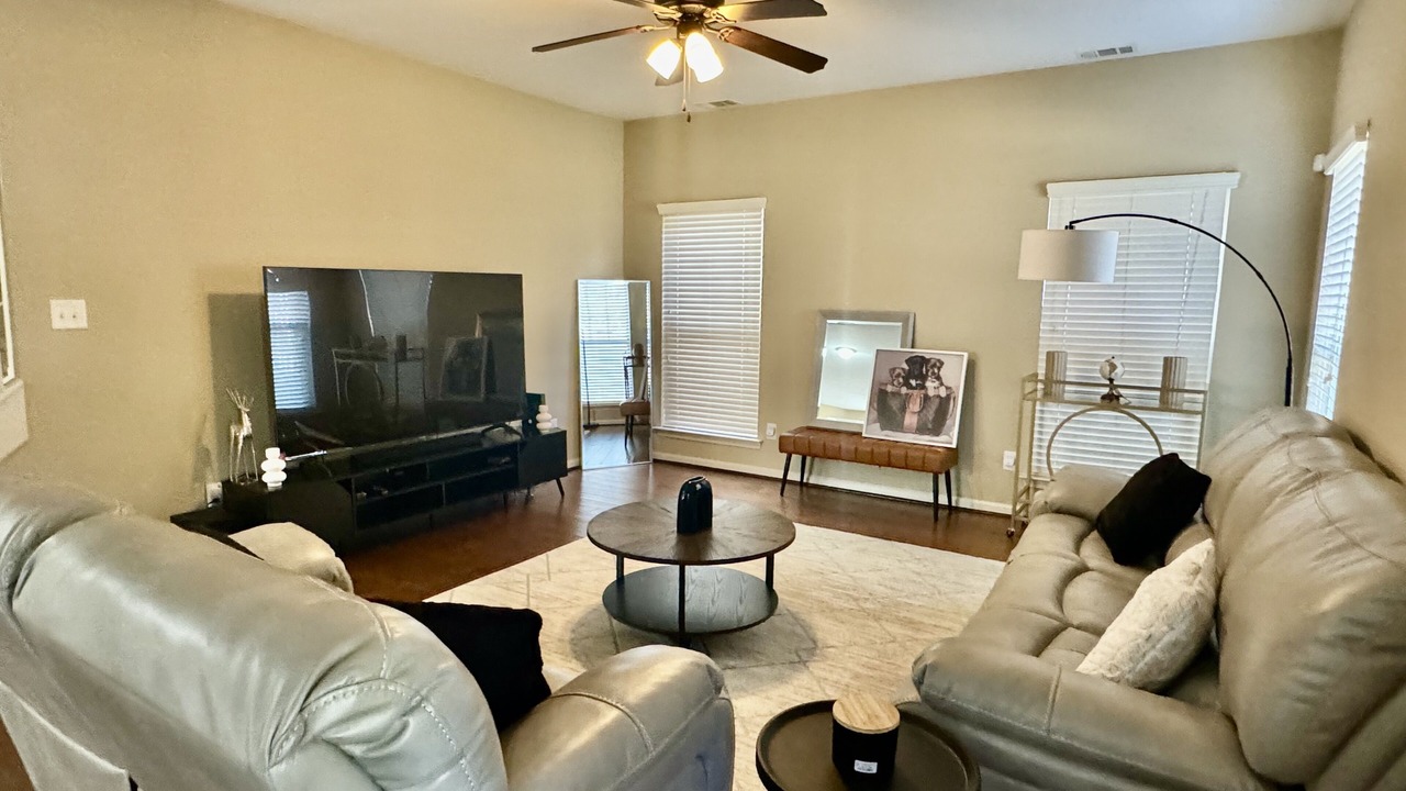 Photo of Livingroom in Grovetown