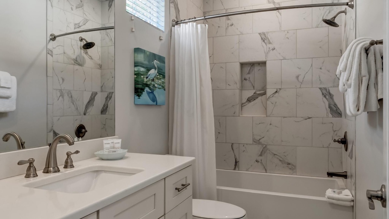 Photo of Bathroom in Villa Lago
