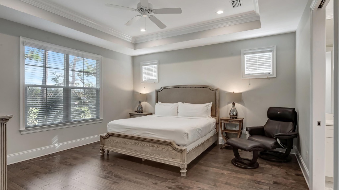 Photo of Bedroom in Villa Lago