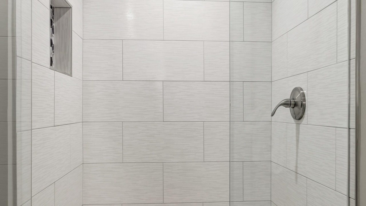 Photo of Bathroom in Baytowne Wharf