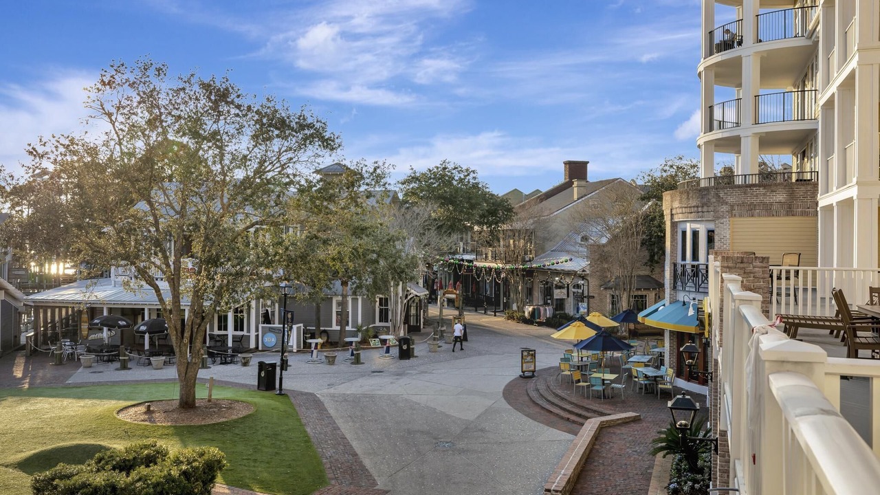 Photo of Outdoor in Baytowne Wharf
