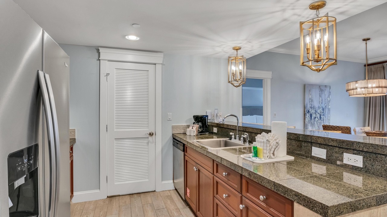 Photo of Kitchen in Baytowne Wharf