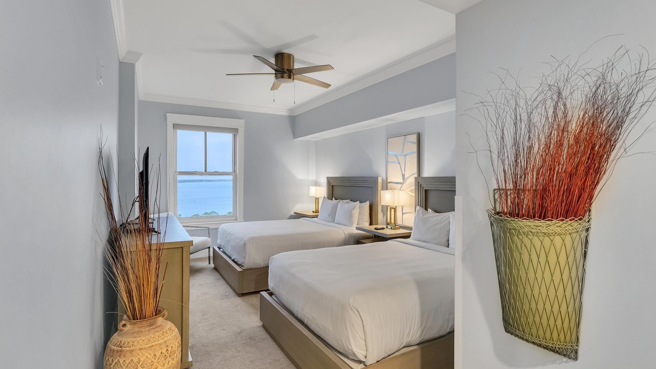 Photo of Bedroom in Baytowne Wharf
