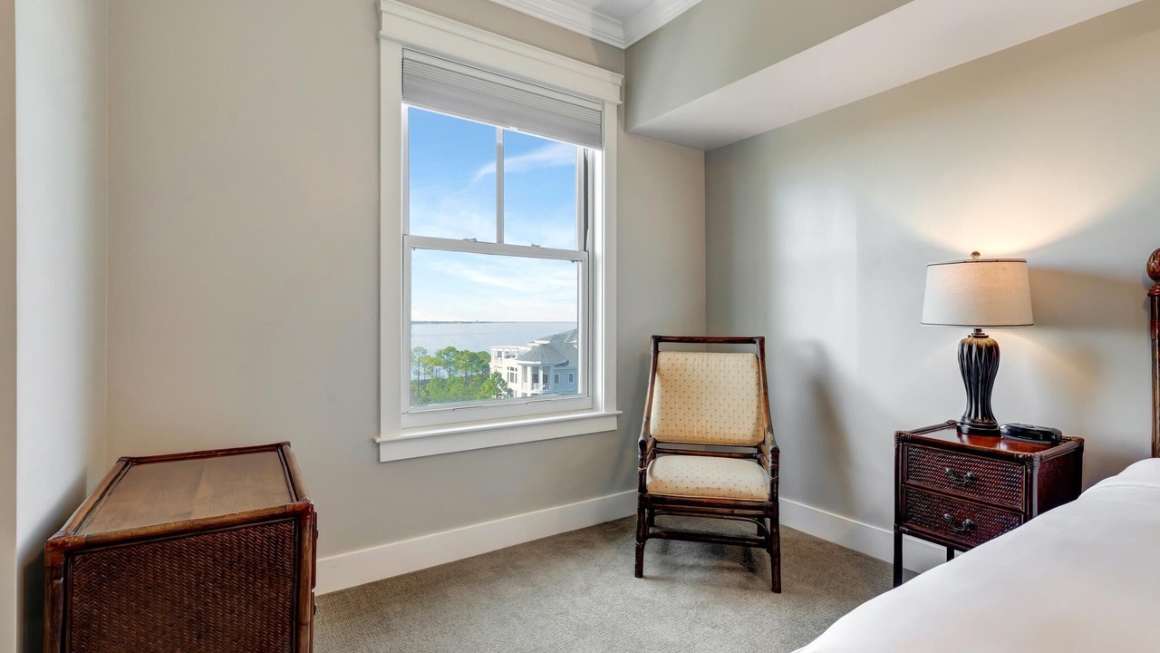 Photo of Bedroom in Baytowne Wharf