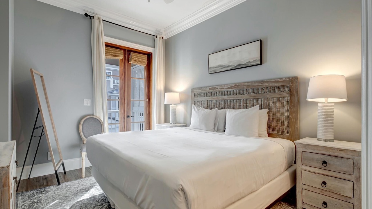 Photo of Bedroom in Baytowne Wharf
