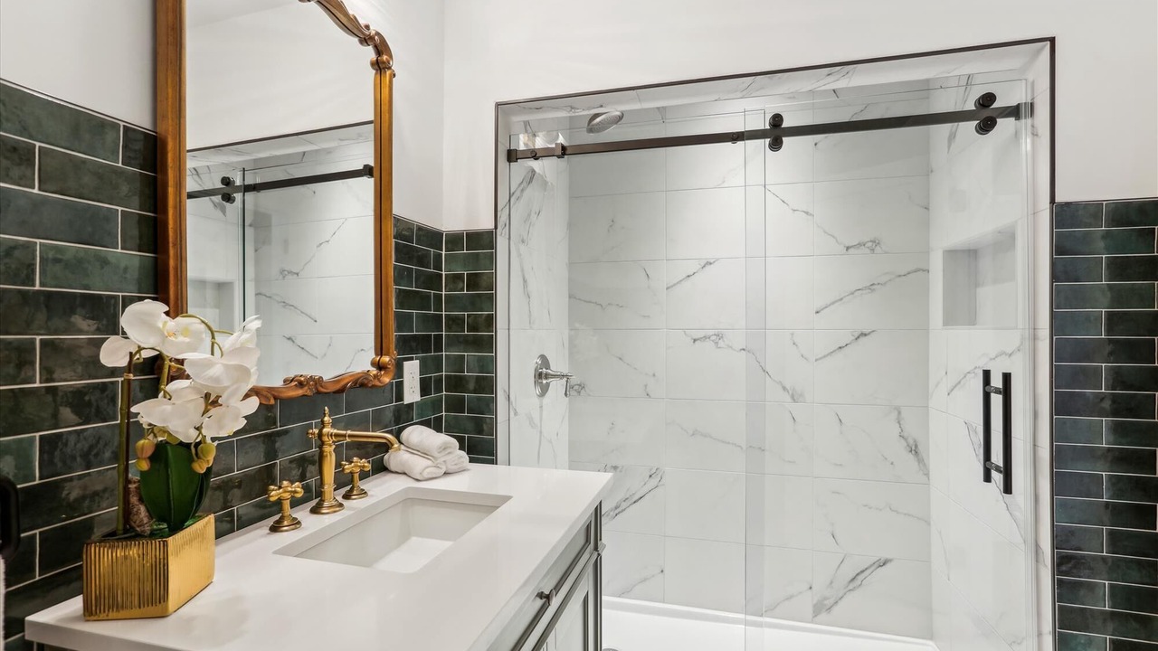 Photo of Bathroom in Historic District - North