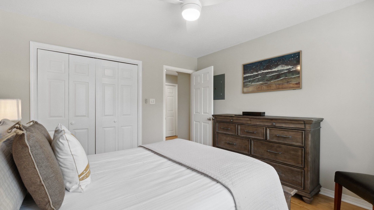 Photo of Bedroom in Miramar Beach
