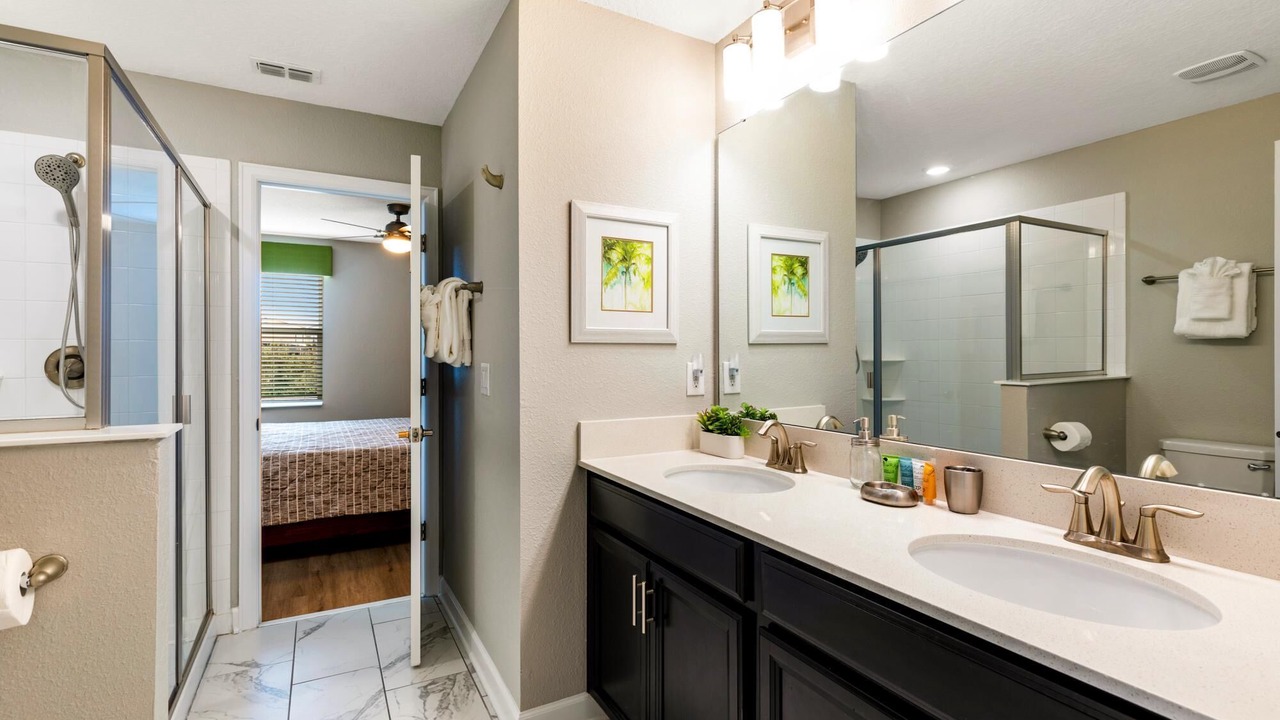 Photo of Bathroom in Four Corners
