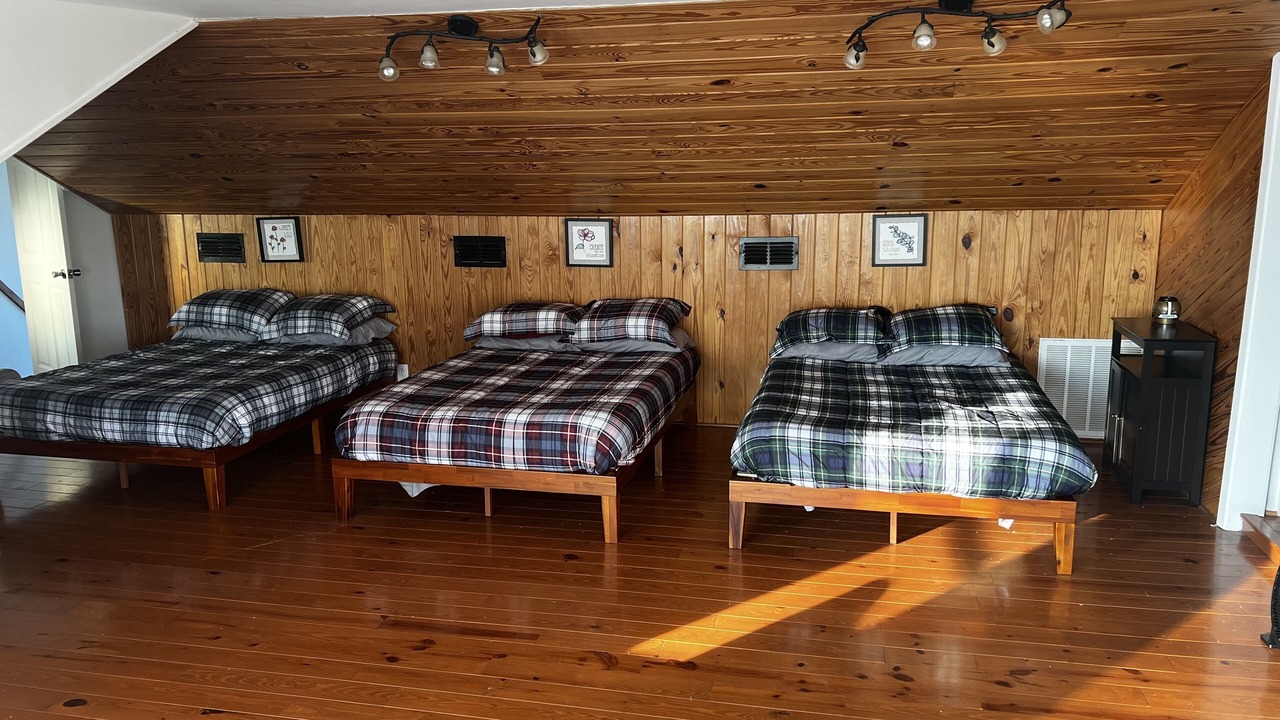 Photo of Bedroom in Lottie
