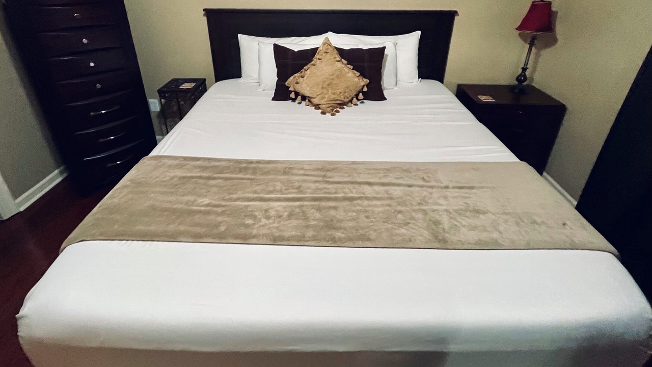 Photo of Bedroom in Mid City South