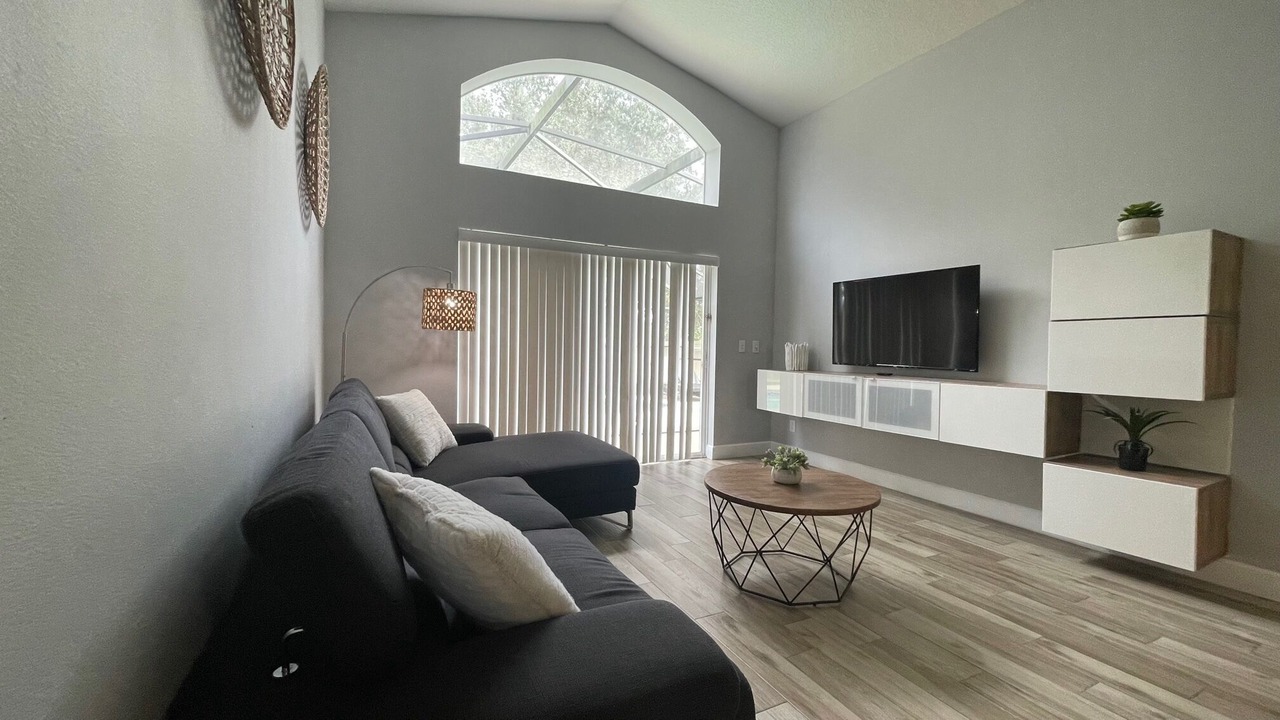 Photo of Livingroom in Four Corners