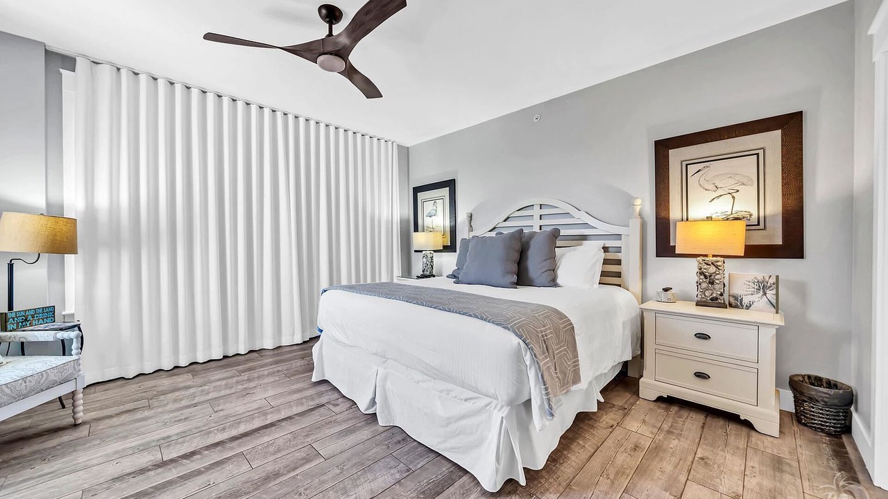 Photo of Bedroom in Baytowne Wharf