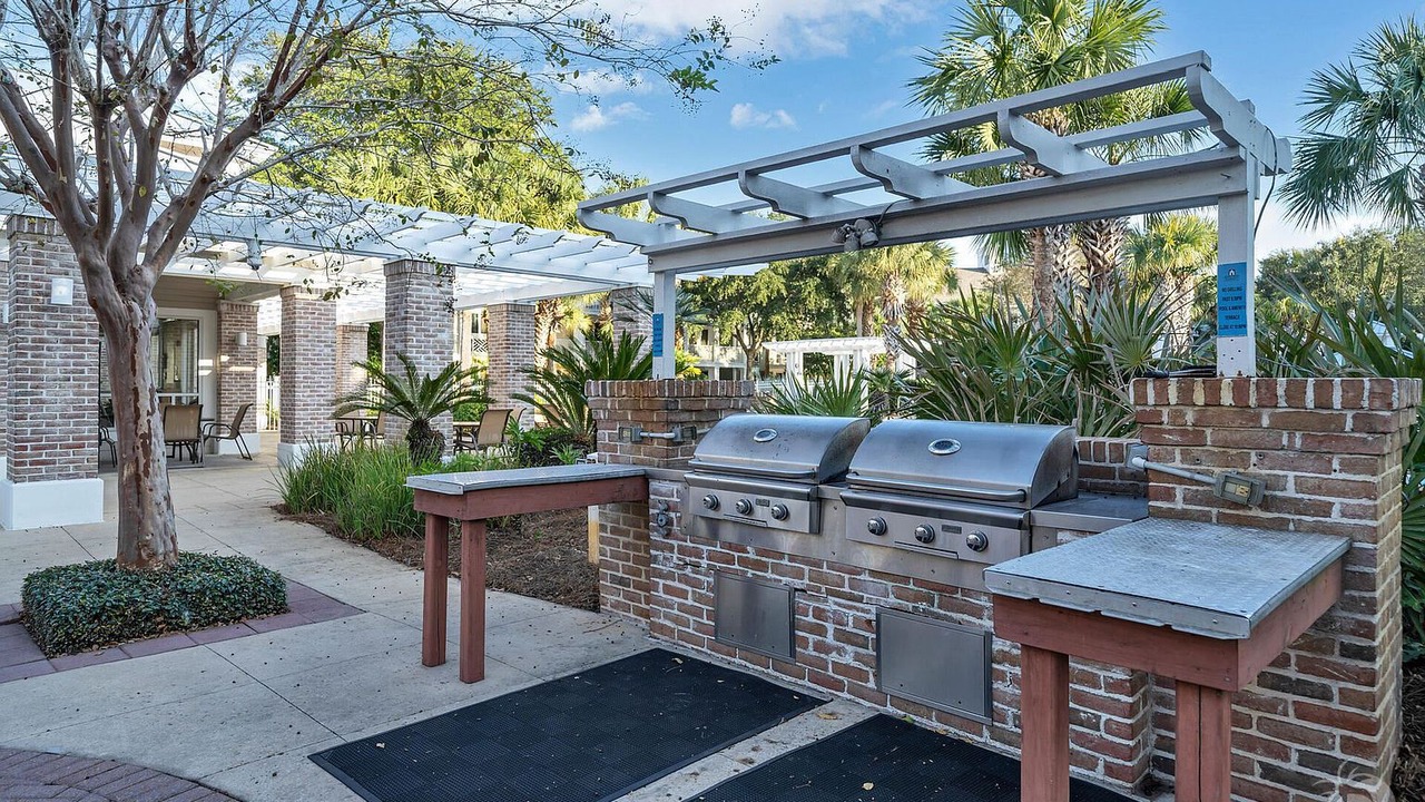 Photo of Patio Balcony in Baytowne Wharf