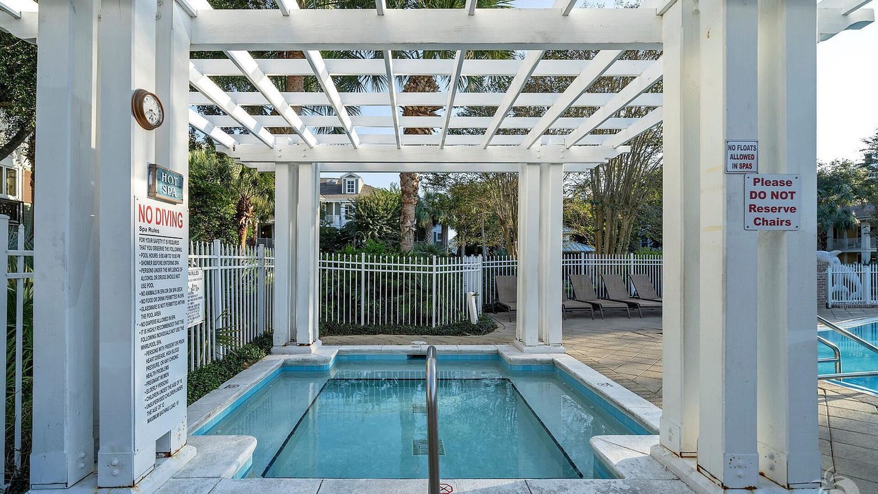 Photo of Outdoor in Baytowne Wharf