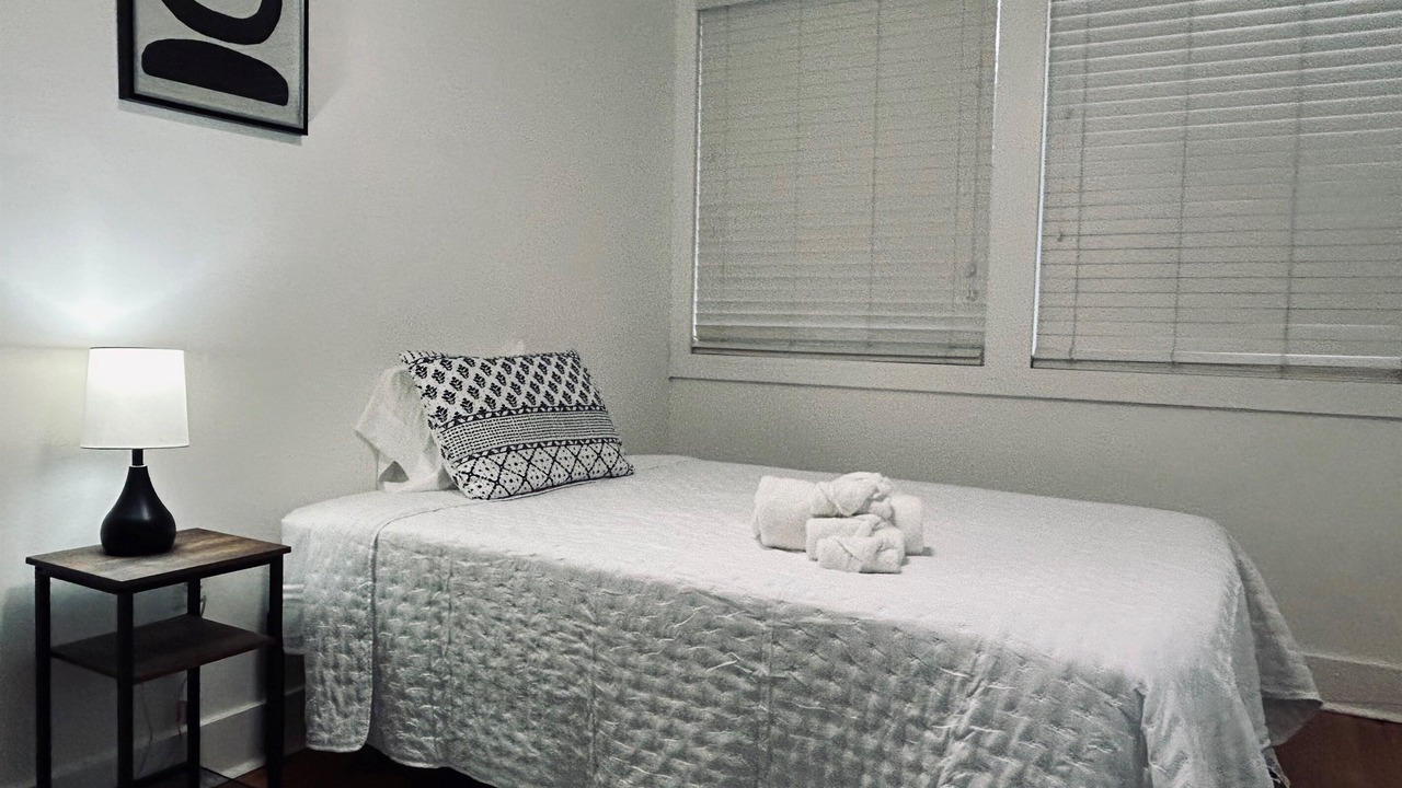 Photo of Bedroom in Fondren
