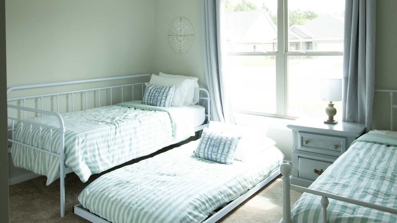 Photo of Bedroom in Foley